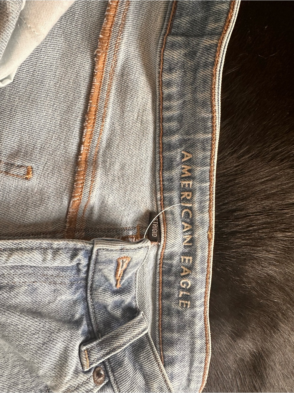 American Eagle Outfitters Light Blue Straight Leg Jeans - Picture 2 of 5